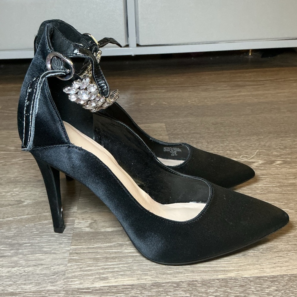 Elegant Black Heels with Embellished Ankle Strap